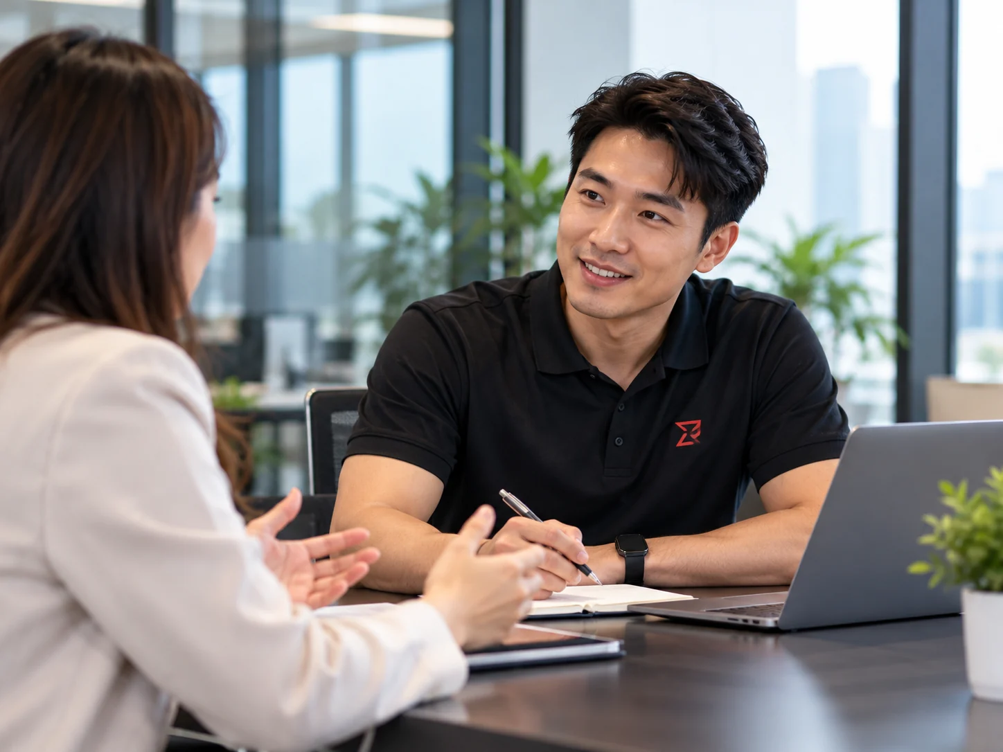 Techman listening to a business problem during consultation